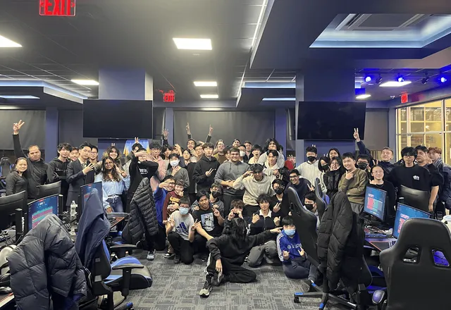 League of Legends finals — players in action